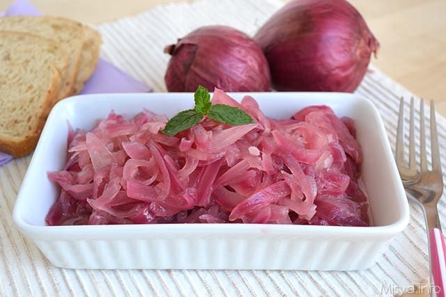Sweet and Sour Tropea Onions