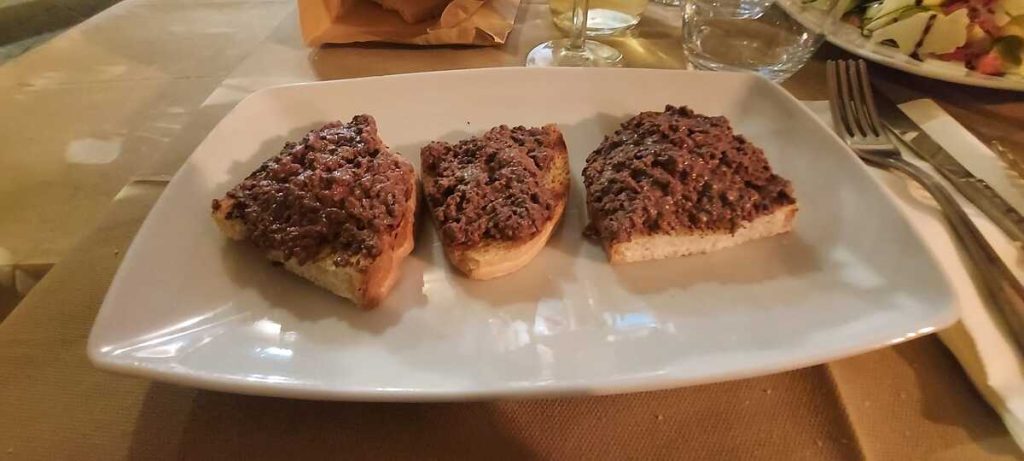 Crostini Toscani